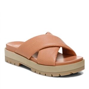 VIONIC Vesta Platform Lug Sandal Macaroon Crisscross Cross Leather Sand